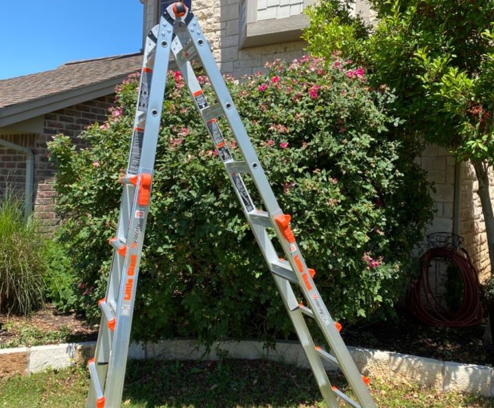 Analyzing the design of the gardening ladders if it rustproof  and weather resistant