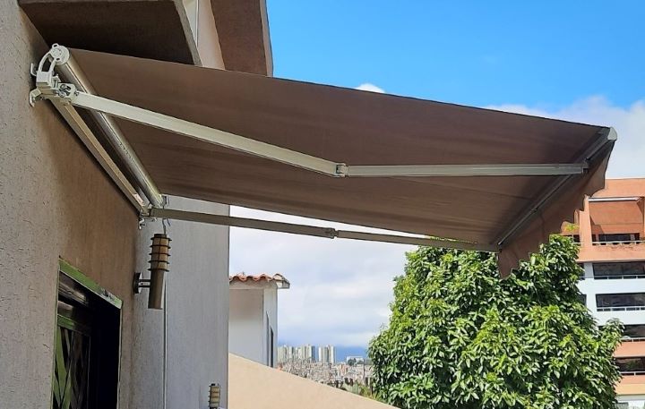 Reviewing the durability of the patio awning