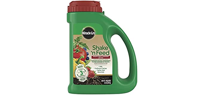 Miracle-Gro Shake n Feed - Fertilizer for Fruit Trees